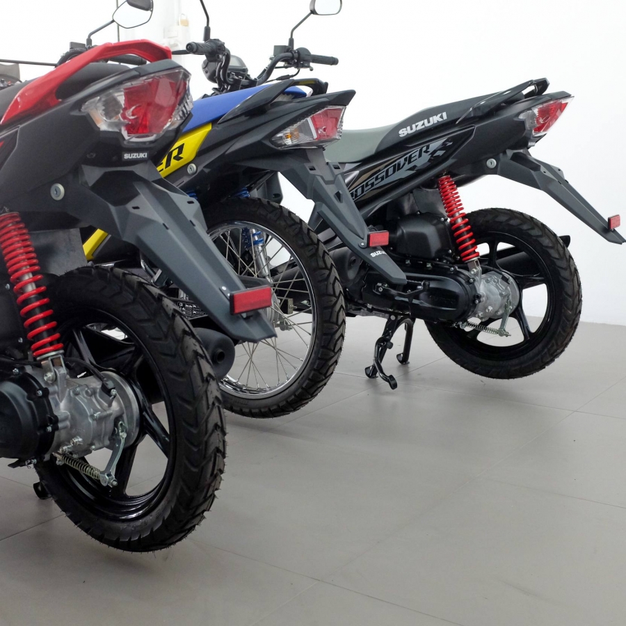 Suzuki Suzuki Crossover Series