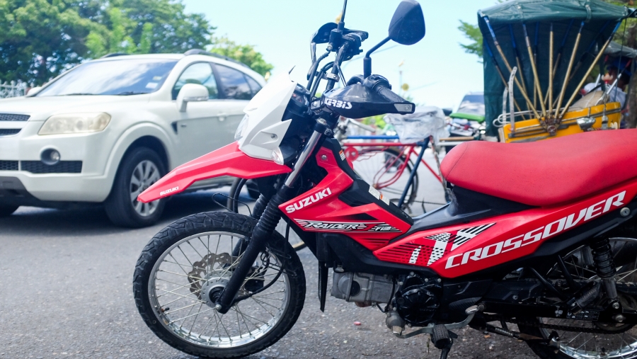 Suzuki Suzuki Raider J Crossover พาเที่ยว นครศรีธรรมราช
