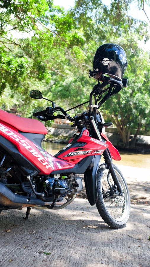 Suzuki Suzuki Raider J Crossover พาเที่ยว นครศรีธรรมราช