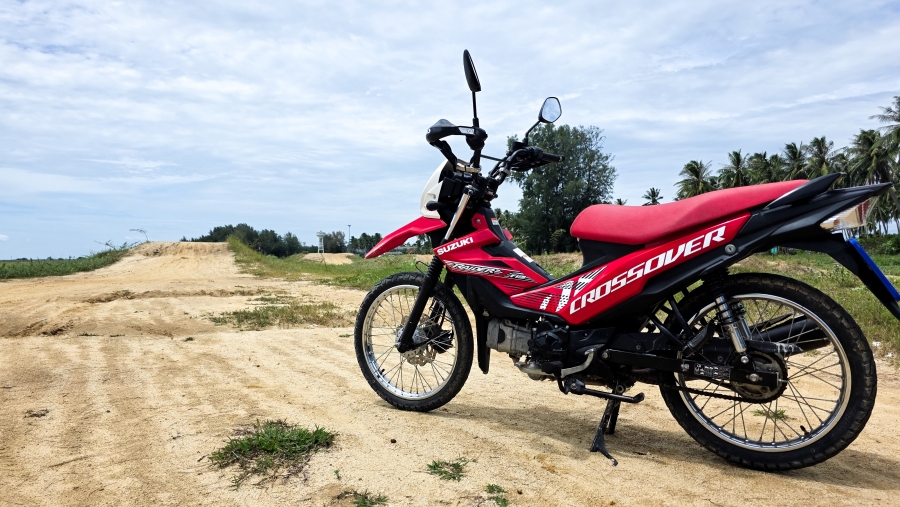 Suzuki Suzuki Raider J Crossover พาเที่ยว นครศรีธรรมราช