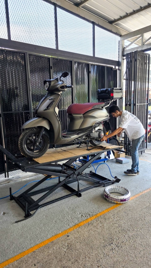 Suzuki บริการซ่อมมอเตอร์ไซค์ เปลี่ยนถ่ายน้ำมันเครื่อง เช็คระยะทุกรุ่น ทุกยี่ห้อ