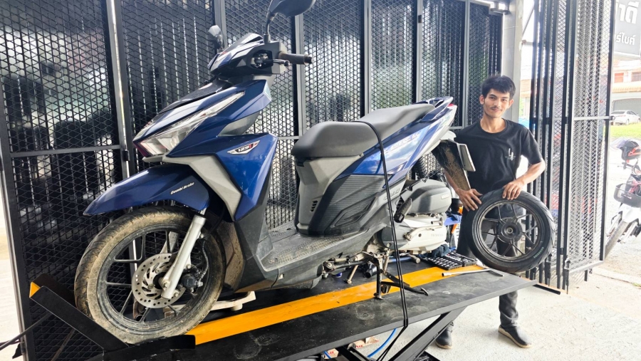 Suzuki บริการซ่อมมอเตอร์ไซค์ เปลี่ยนถ่ายน้ำมันเครื่อง เช็คระยะทุกรุ่น ทุกยี่ห้อ